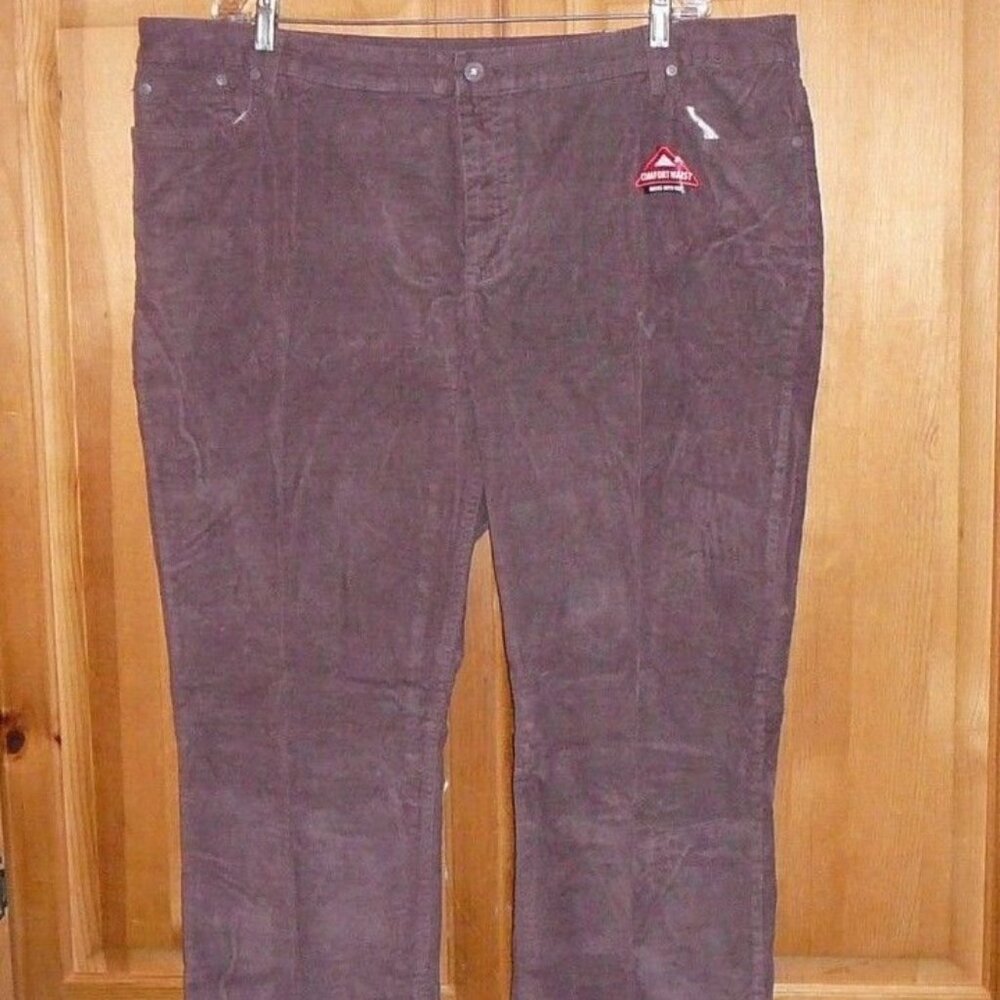 ST JOHN'S BAY NWT Womans Plus Size 24W Purple Stretch Fit Corduroy Pants